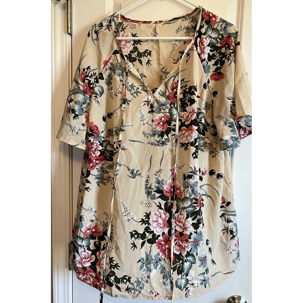 Floral Tan dress top short sleeve light weight pull over chest 48" x 27"  C398